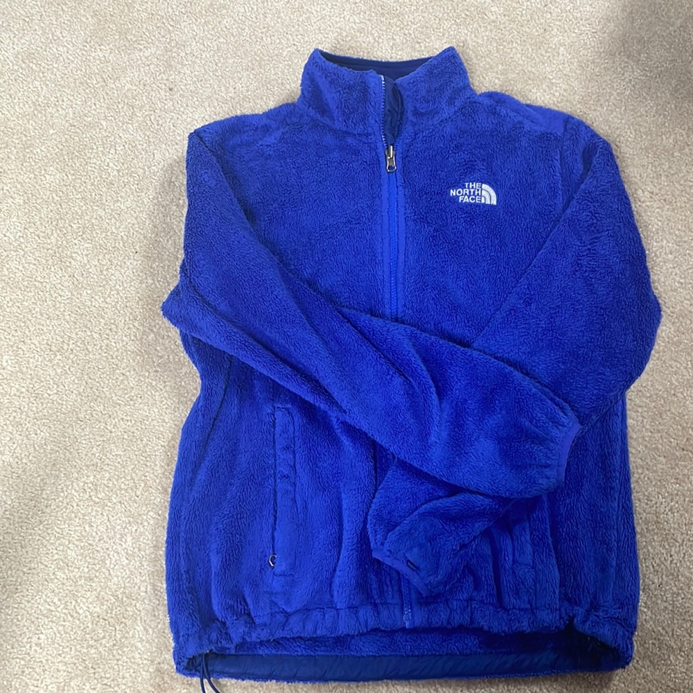 The North Face girls fleece jacket.